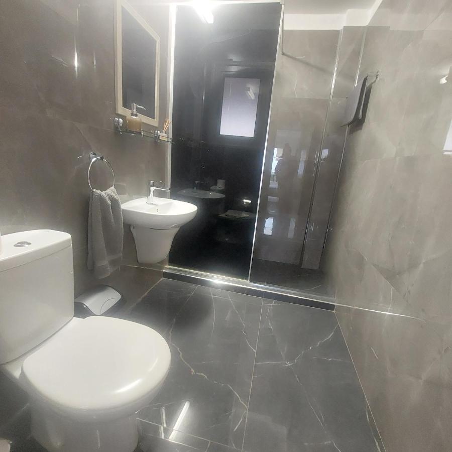 Modern Studio Apartment Armonia Court Paralimni Exterior photo